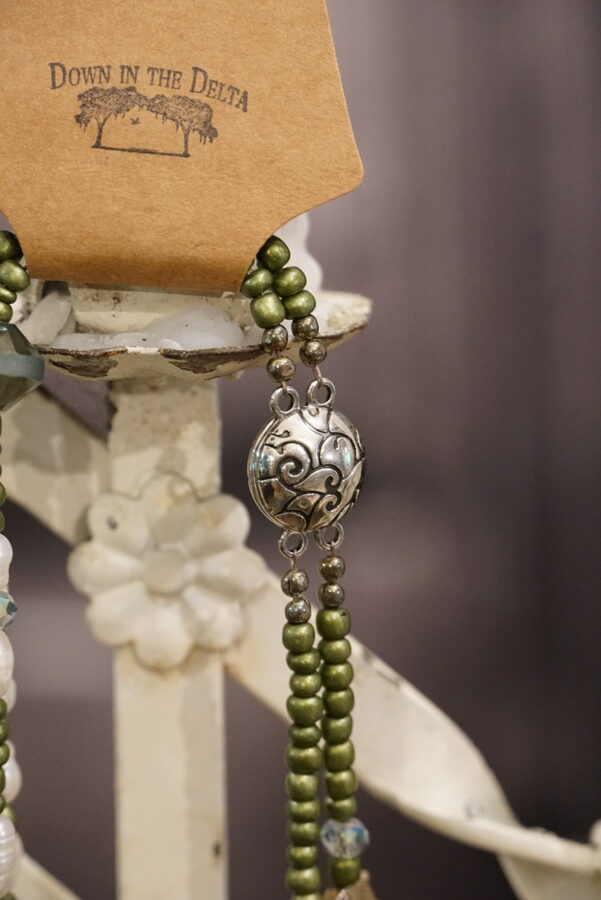 Necklace Inspired by the Sea - Featured in Belle Armoire Jewelry Magazine AVAILABLE AT INNOVA ARTS