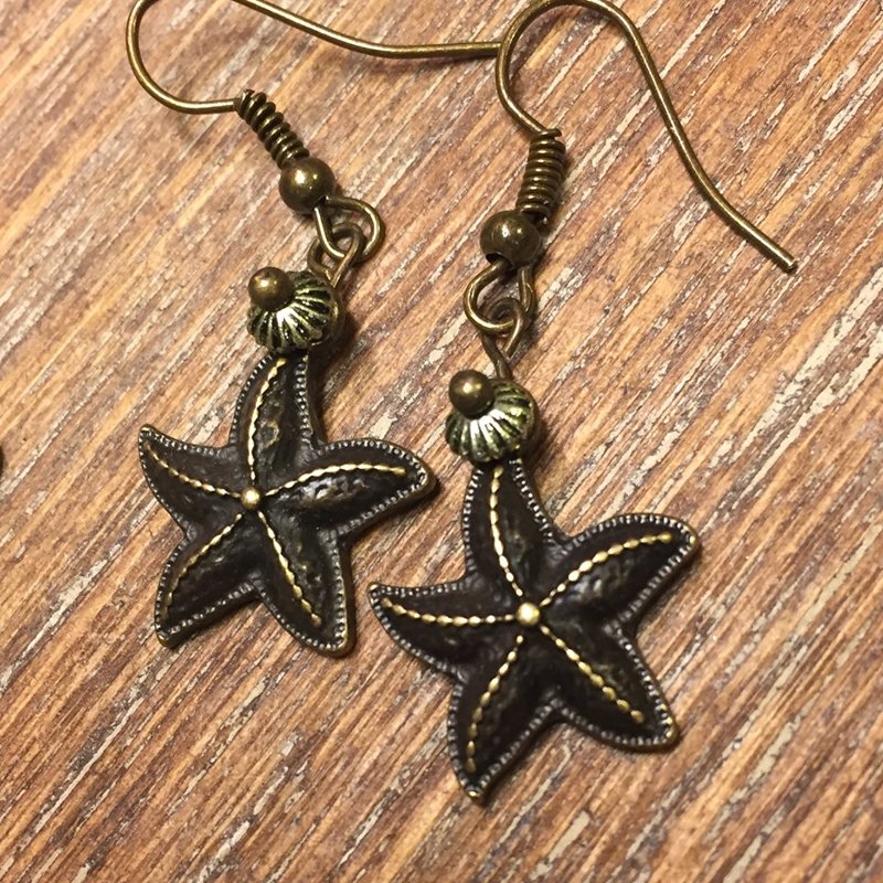 SOLD Starfish Earrings